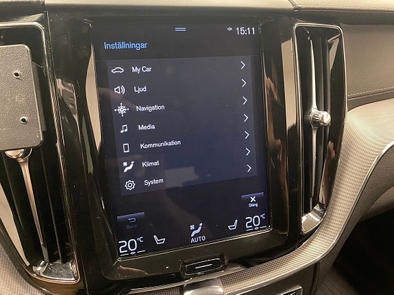 Volvo XC60 23 of 27