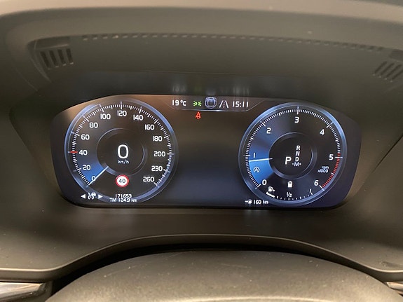 Volvo XC60 21 of 27