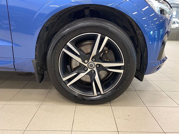 Volvo XC60 6 of 27