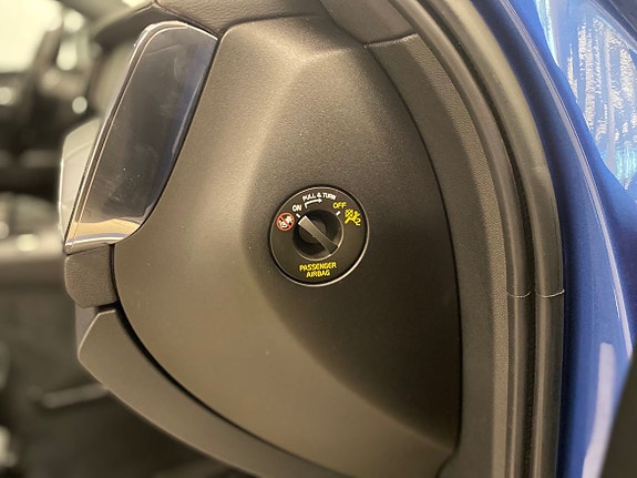 Volvo XC60 14 of 27
