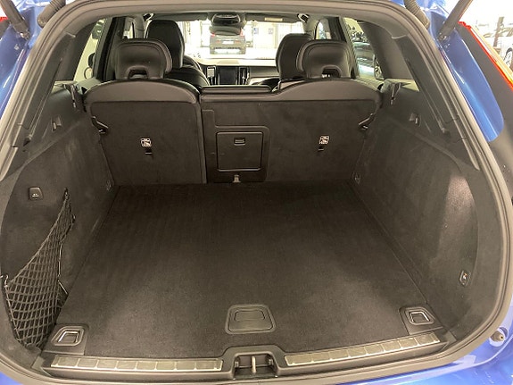 Volvo XC60 18 of 27