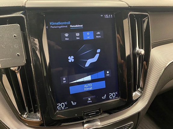 Volvo XC60 26 of 27