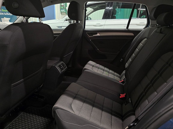 Volkswagen Golf I 13 of 30