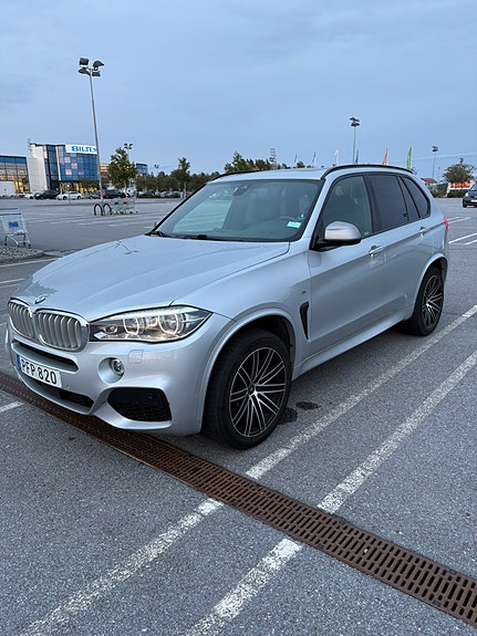 BMW X5 4 of 15