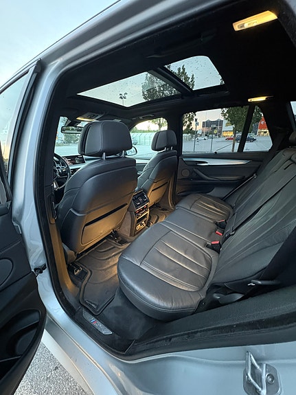 BMW X5 15 of 15