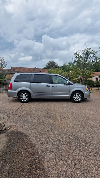 Lancia Voyager 6 of 19