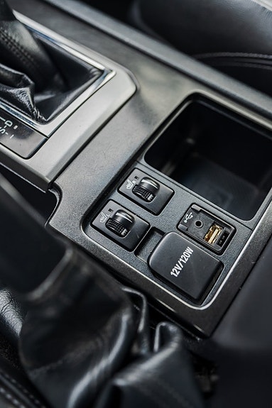 Toyota Land Cruiser 18 of 18