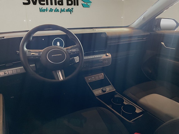 Hyundai Kona 12 of 15