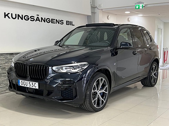 BMW X5 3 of 28