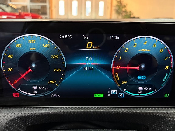 Mercedes-Benz A250 e 22 of 30