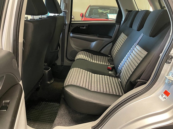 Suzuki SX4 13 of 20