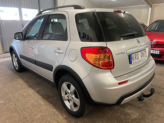 Suzuki SX4 7 of 20