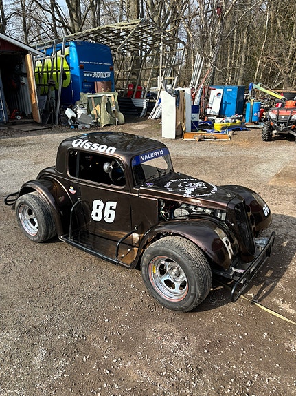 Ford 2 of 4