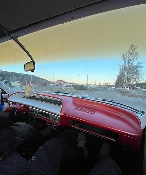 Chevrolet Impala 5 of 7
