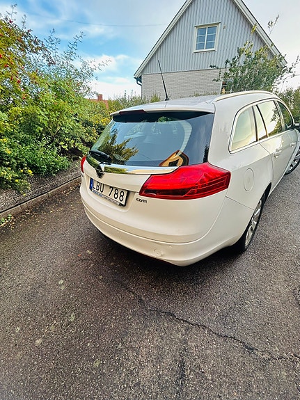 Opel Insignia 9 of 9