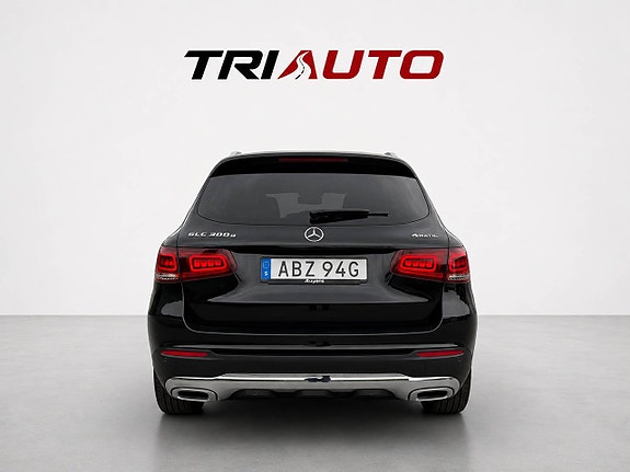 Mercedes-Benz GLC300 e 5 of 13
