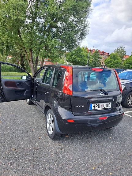 Nissan Note 9 of 10