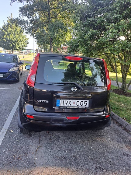 Nissan Note 7 of 10
