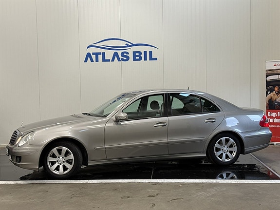Mercedes-Benz E200 2 of 19