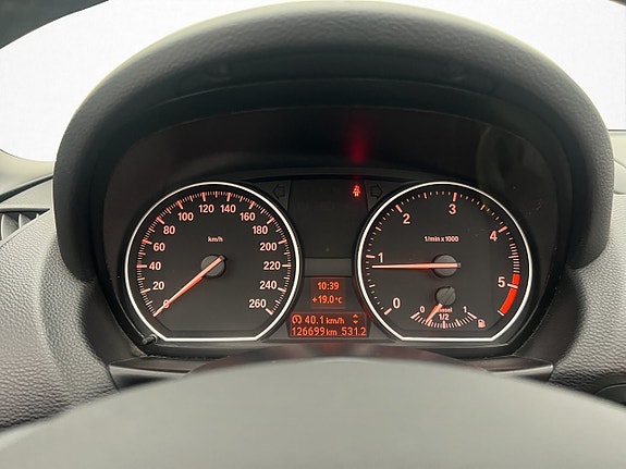 BMW 120 18 of 24