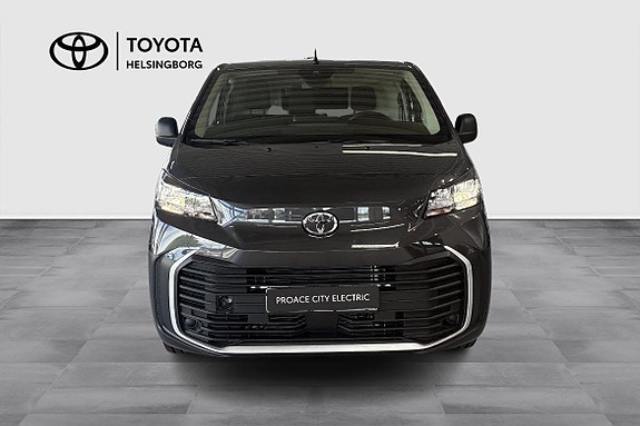 Toyota Proace 2 of 12
