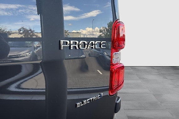 Toyota Proace 10 of 12