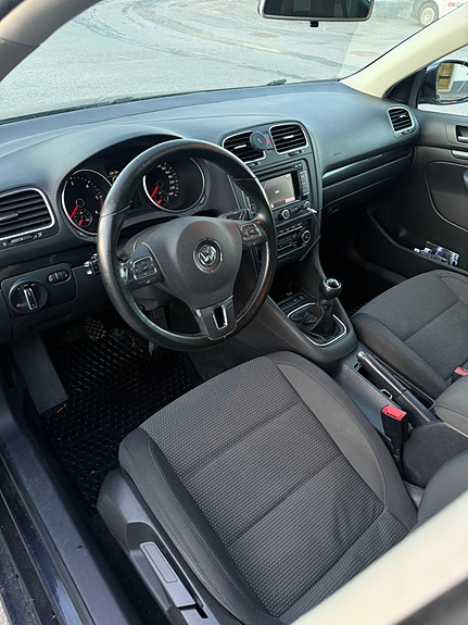Volkswagen Golf VI 5 of 7