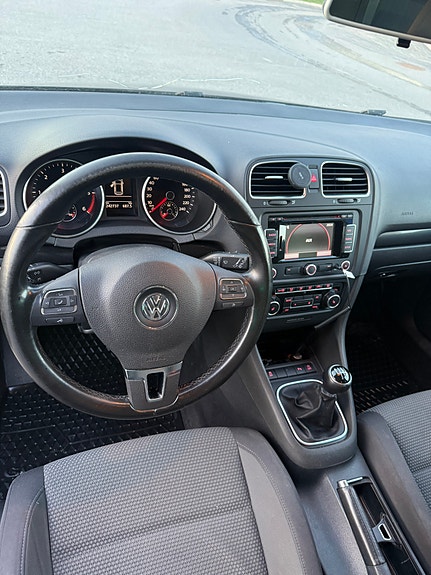 Volkswagen Golf VI 6 of 7