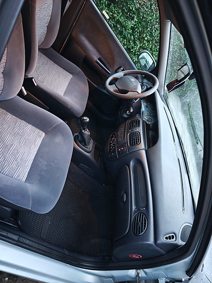 Renault Megane II 4 of 4