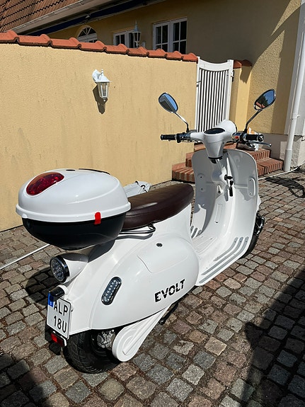 Sakura Evolt Ev2000 4 of 8