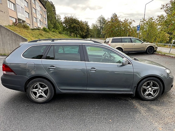 Volkswagen Golf VI 6 of 7