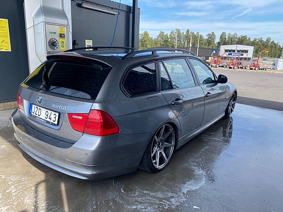 BMW 320d 7 of 10