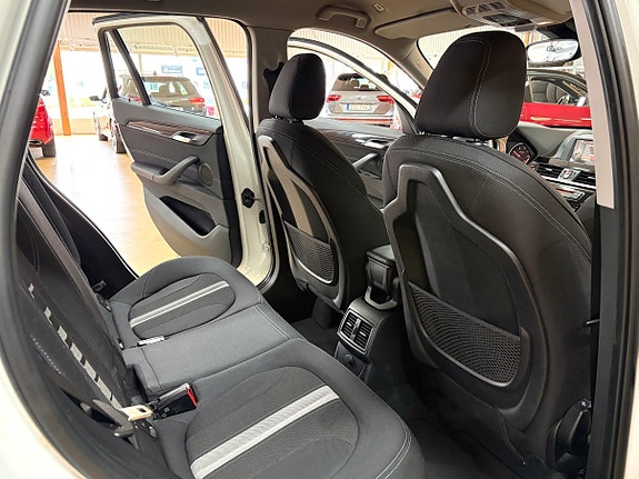 BMW X1 16 of 25
