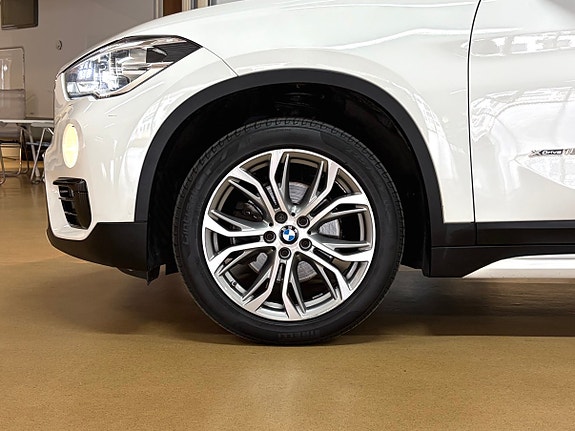 BMW X1 6 of 25