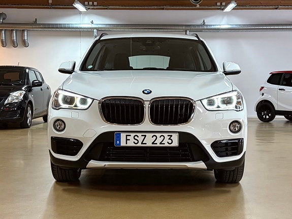 BMW X1 4 of 25