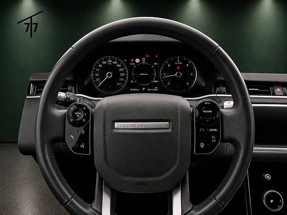 Land Rover Range Rover Evoque 13 of 29