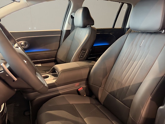 Hyundai Ioniq 9 9 of 16