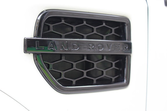 Land Rover Discovery 4 15 of 30