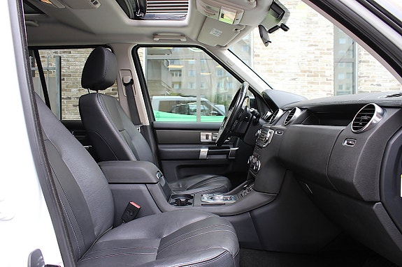 Land Rover Discovery 4 4 of 30