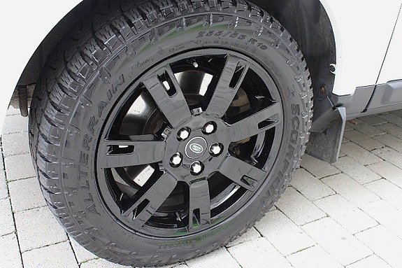Land Rover Discovery 4 3 of 30