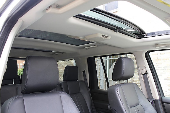 Land Rover Discovery 4 5 of 30