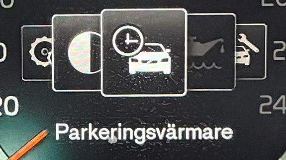 Volvo XC60 13 of 15
