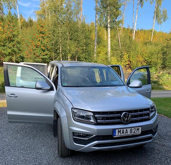 Volkswagen Amarok 2 of 6