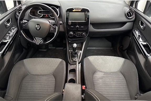 Renault Clio 3 of 7