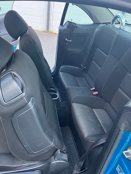 Peugeot 207 CC 6 of 11