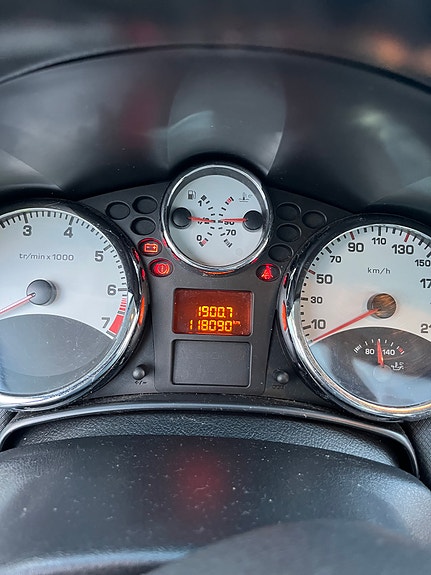 Peugeot 207 CC 10 of 11
