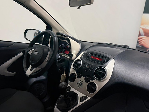 Ford Ka 2 of 18