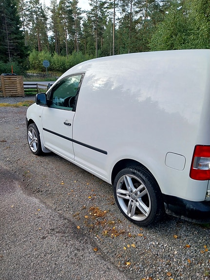 Volkswagen Caddy 8 of 11