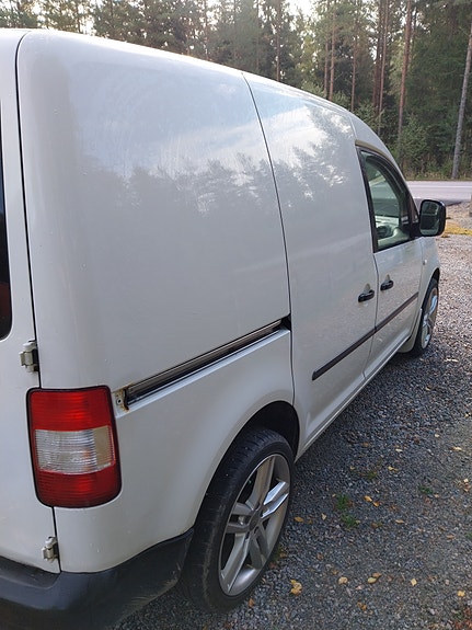 Volkswagen Caddy 6 of 11