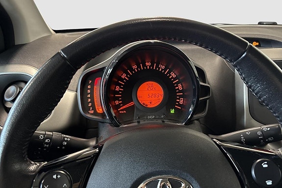 Toyota Aygo 10 of 12